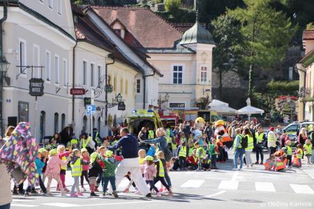 Tudi otroci kamniških šol in vrtcev so bili danes trajnostno povezavi  (158)